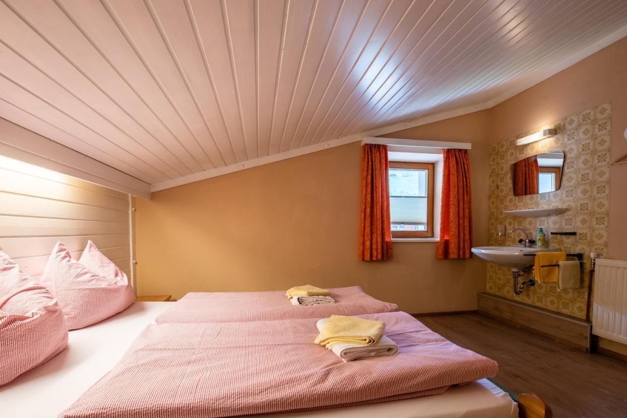 Apartment Zwoelferblick Vorderkrimml Buitenkant foto